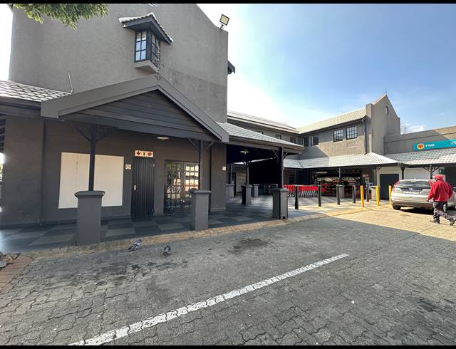 90M² OFFICE TO LET IN PARKMORE